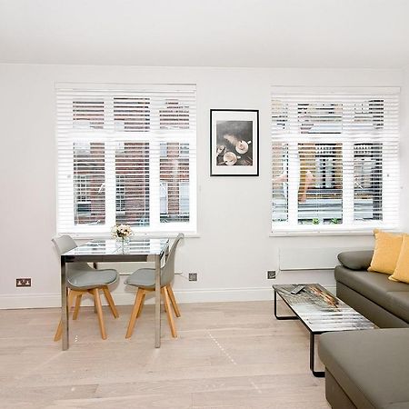 F2 Greek Street By City Living Londen Buitenkant foto