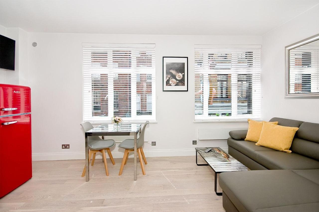 F2 Greek Street By City Living Londen Buitenkant foto