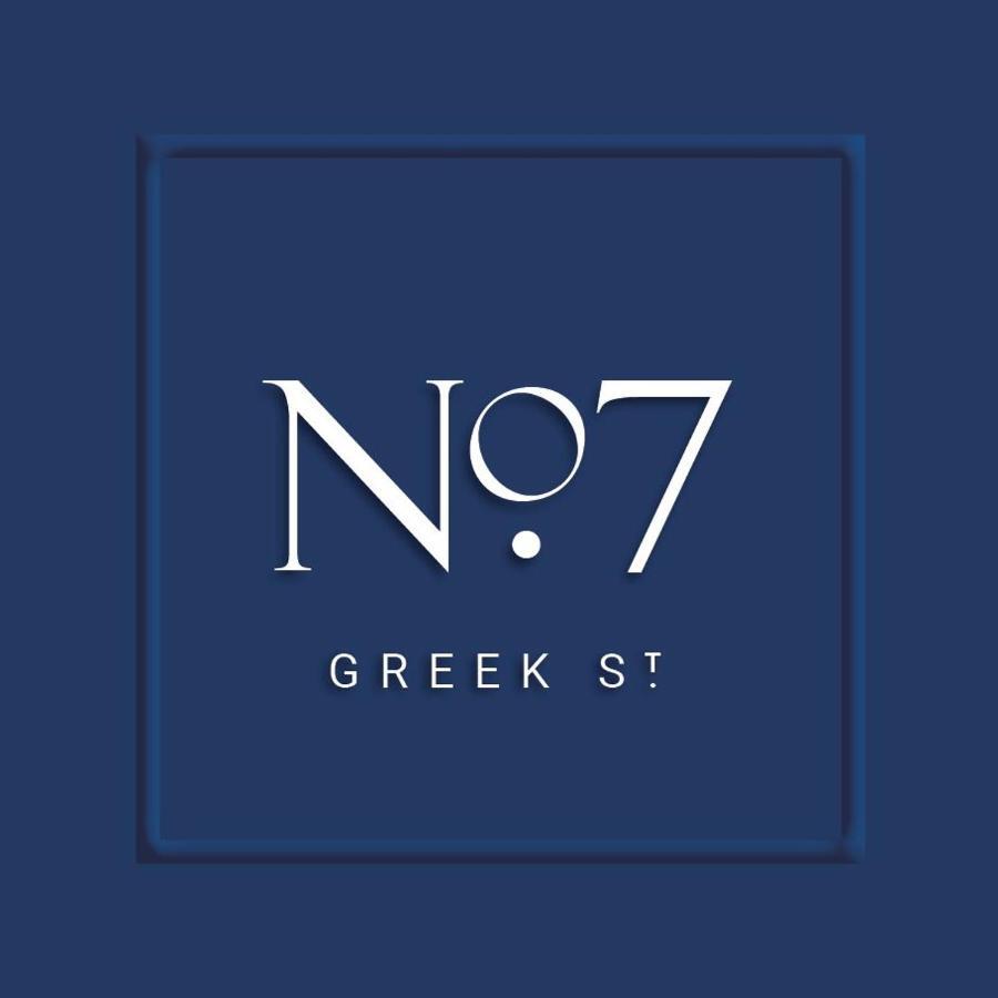 F2 Greek Street By City Living Londen Buitenkant foto