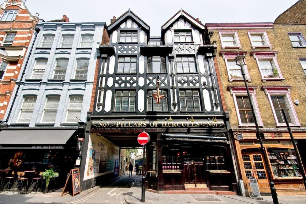 F2 Greek Street By City Living Londen Buitenkant foto